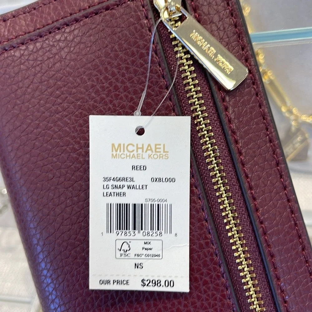 Michael Kors Reed Large Bifold Pebbled Leather Snap Wallet Card Case  Oxblood